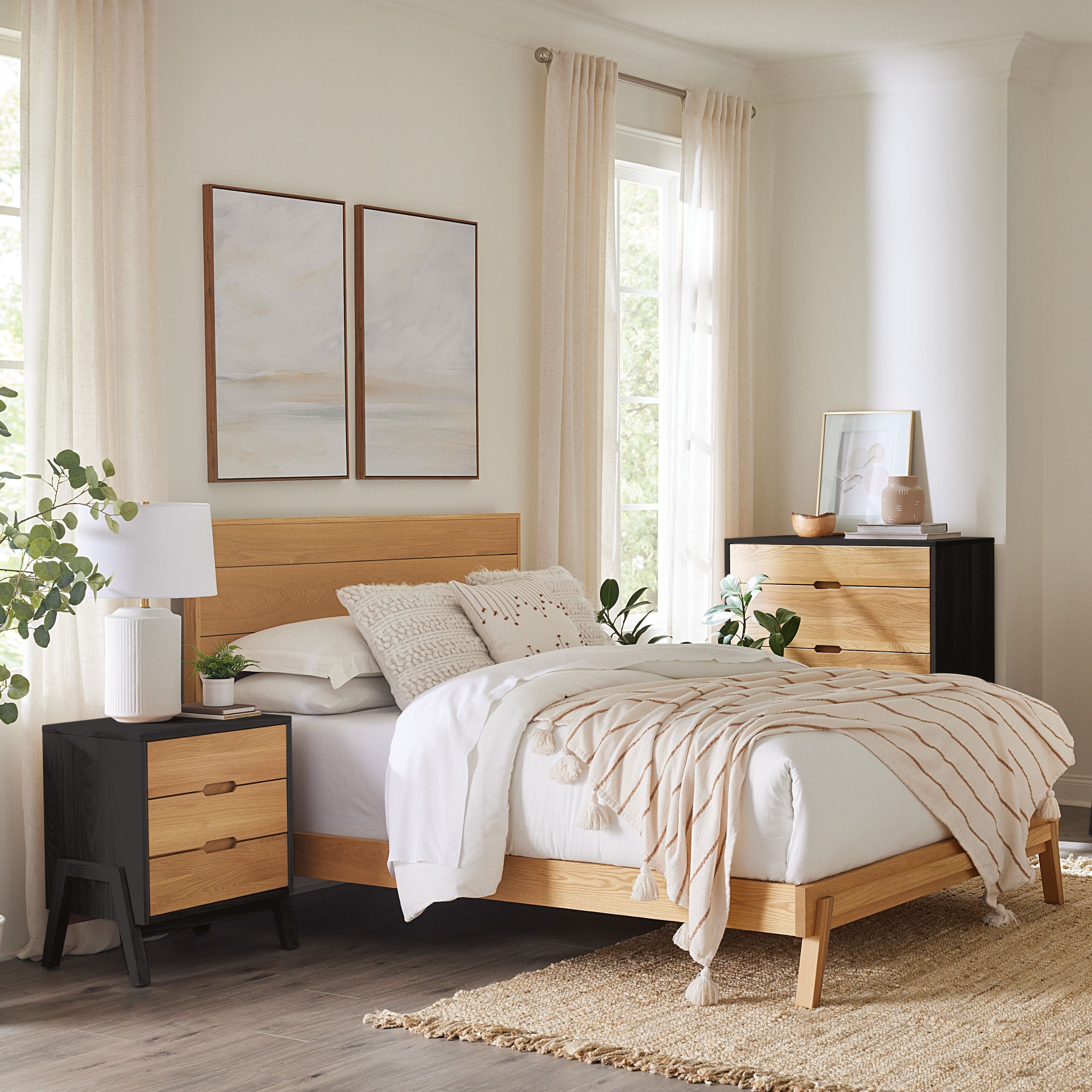 Bedroom Contemporary Style