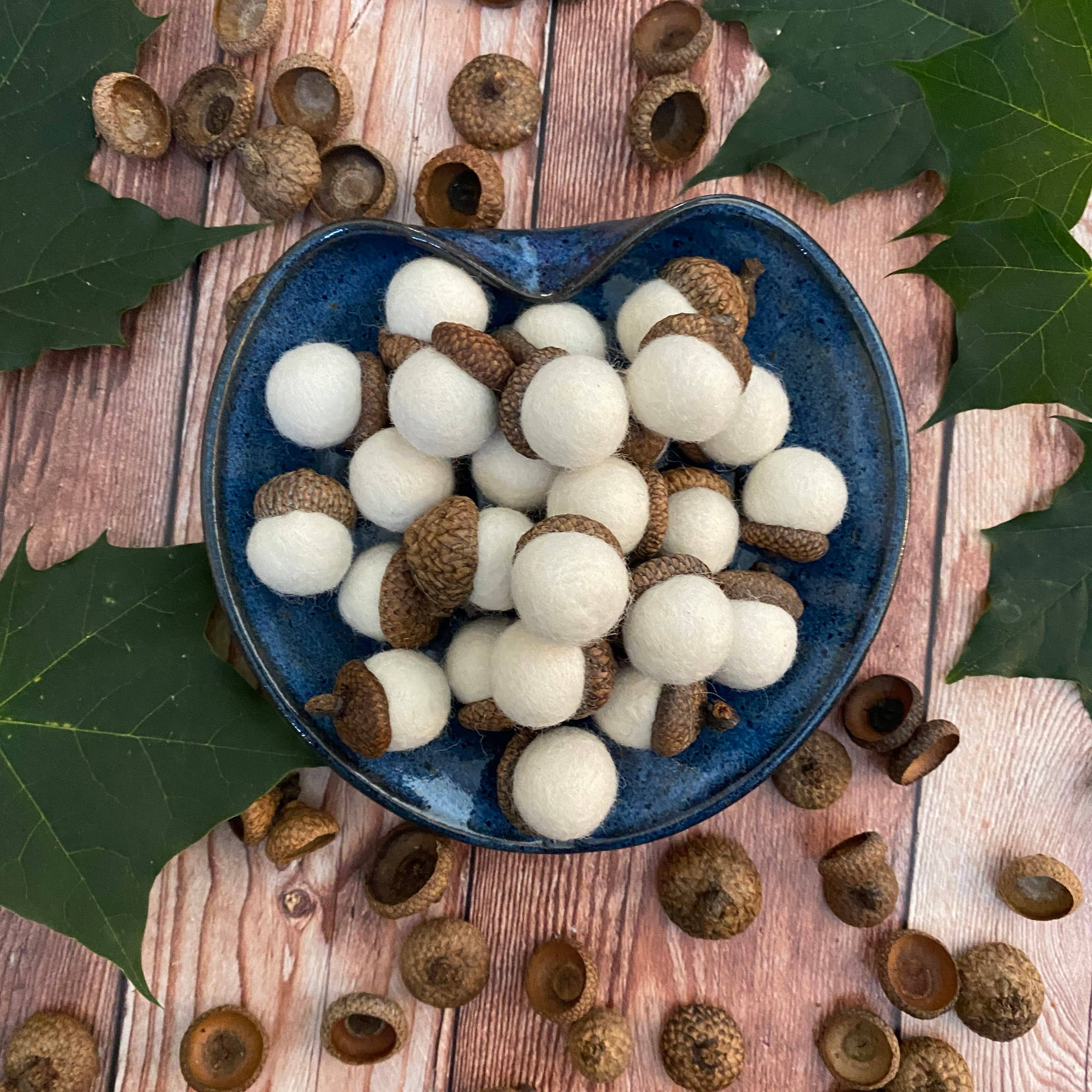 Set of 8 Cream Felted Wool Acorns