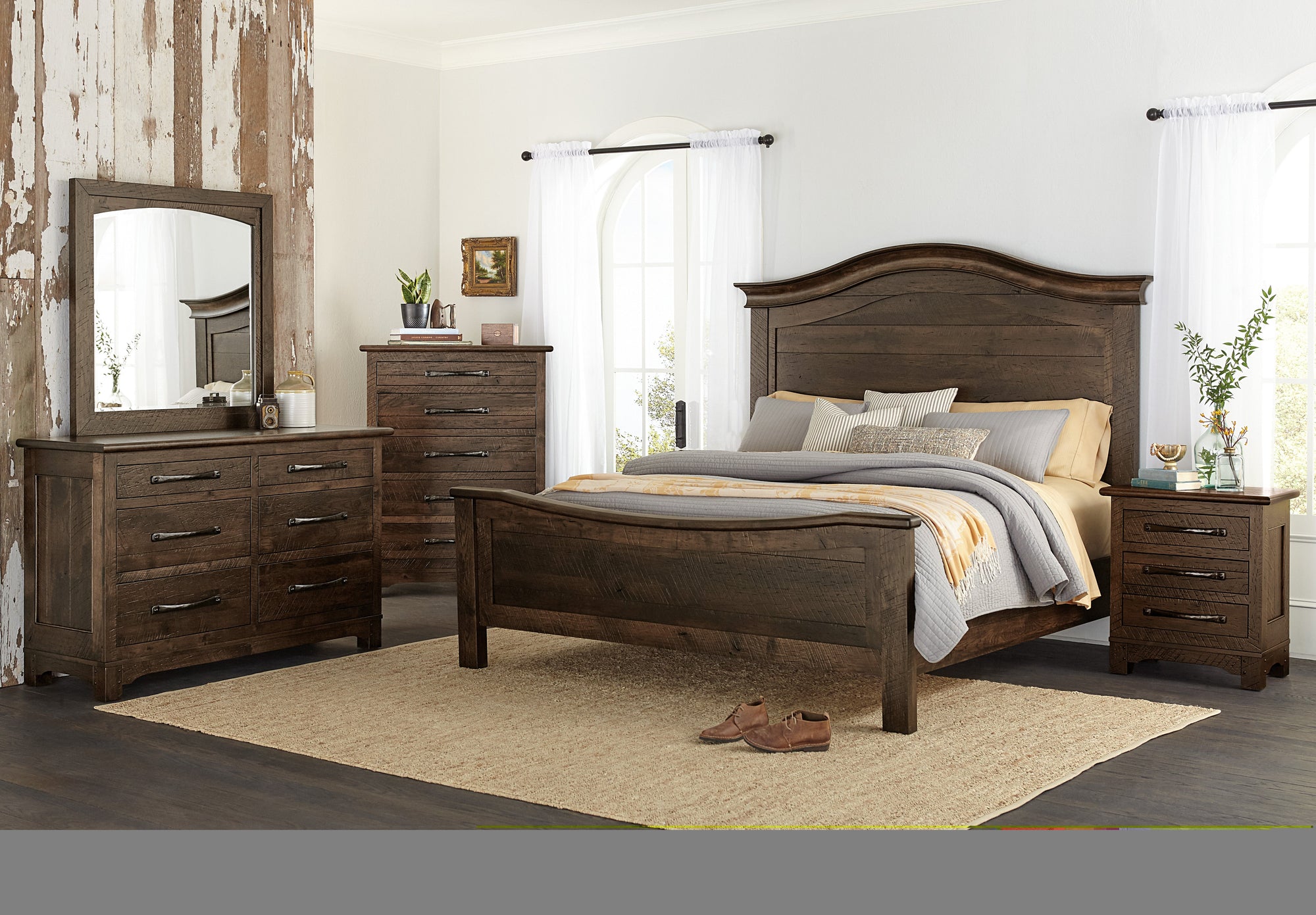 Schwartz Farmhouse Bedroom Collection