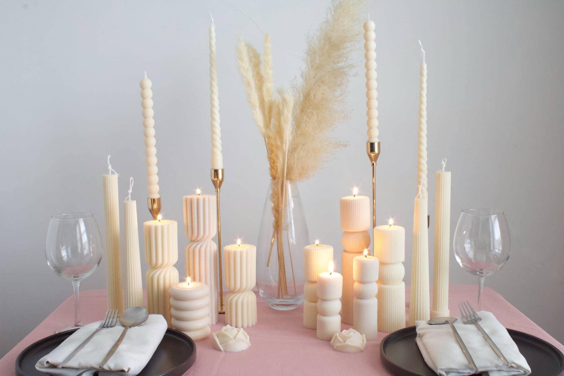 Hourglass Ribbed Pillar Candle