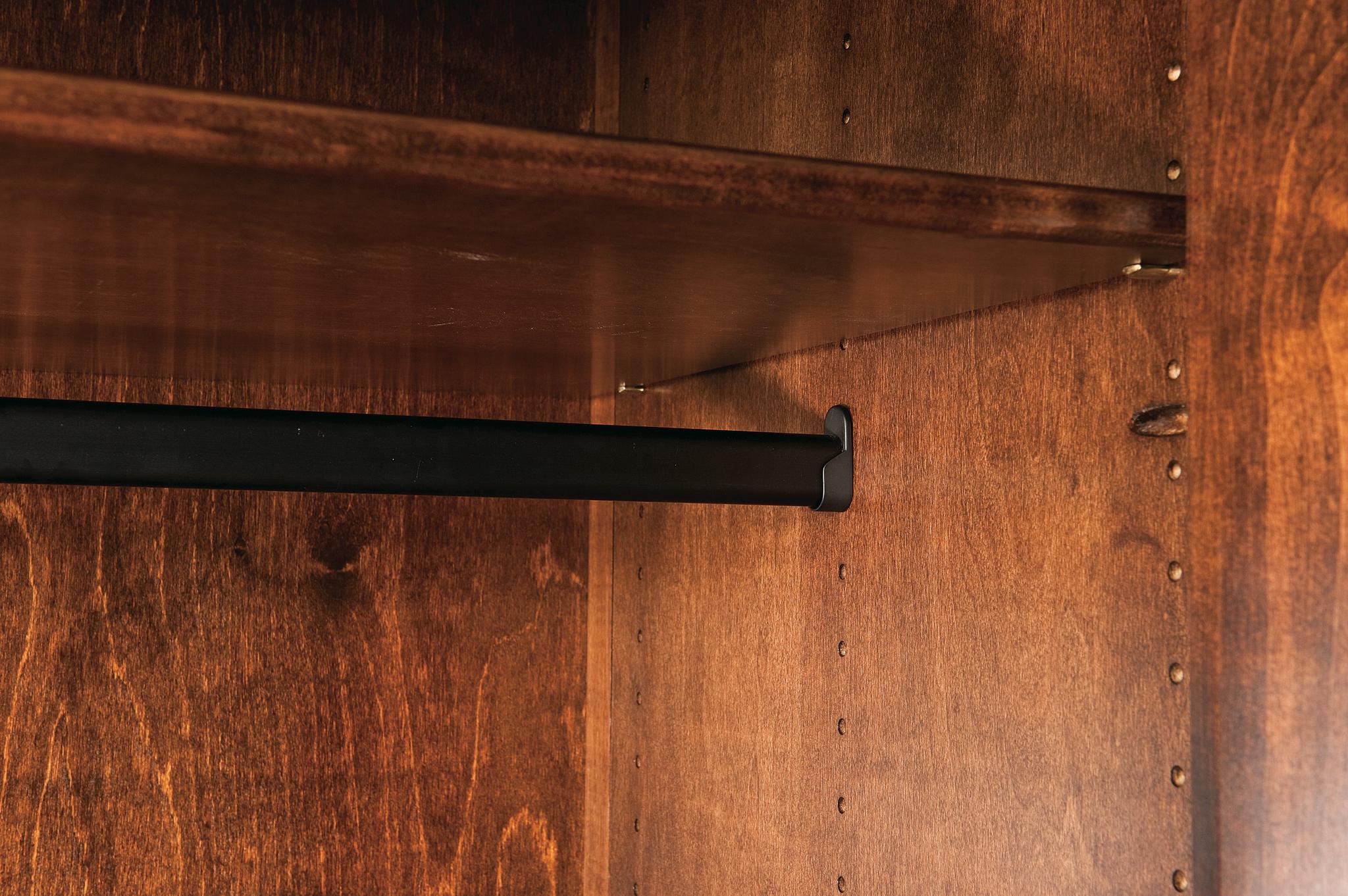 optional closet rail and adjustable shelves