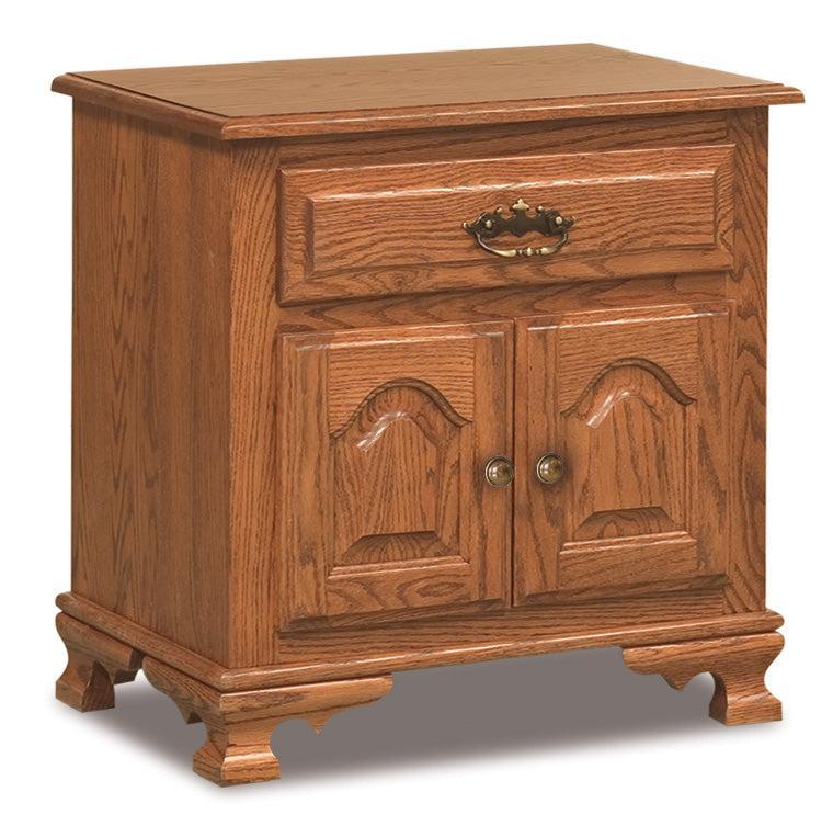 Amish Heritage Three Drawer Nightstand