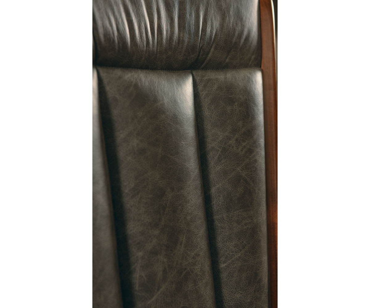 Amish Zynda Arm Desk Chair