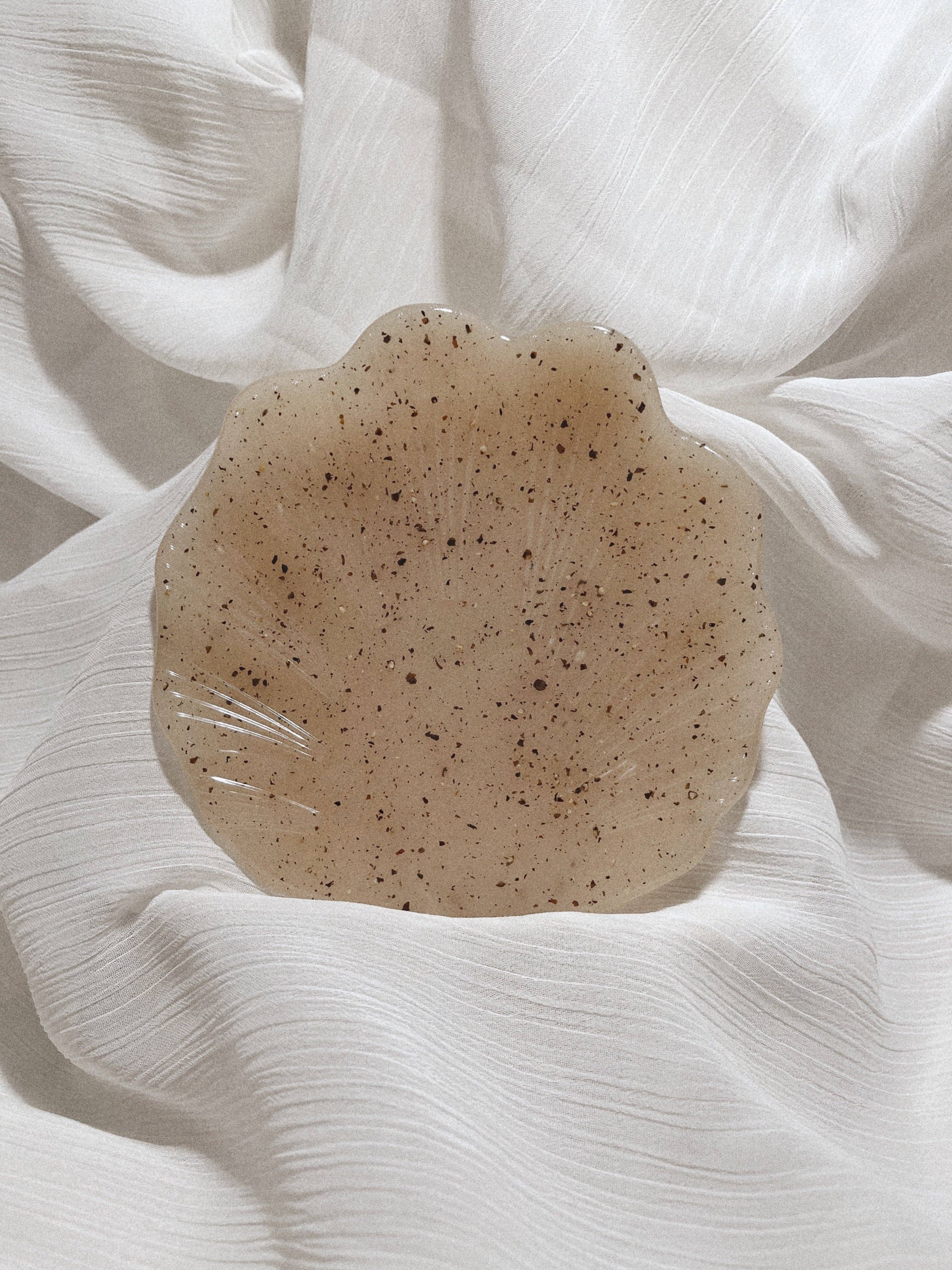 The Amish House Mari Resin Trinket Tray - Thumbnail 2