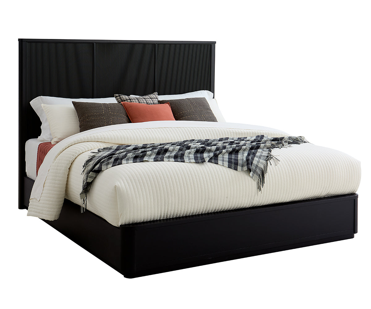 Amish Reseda Reeded Panel Bed