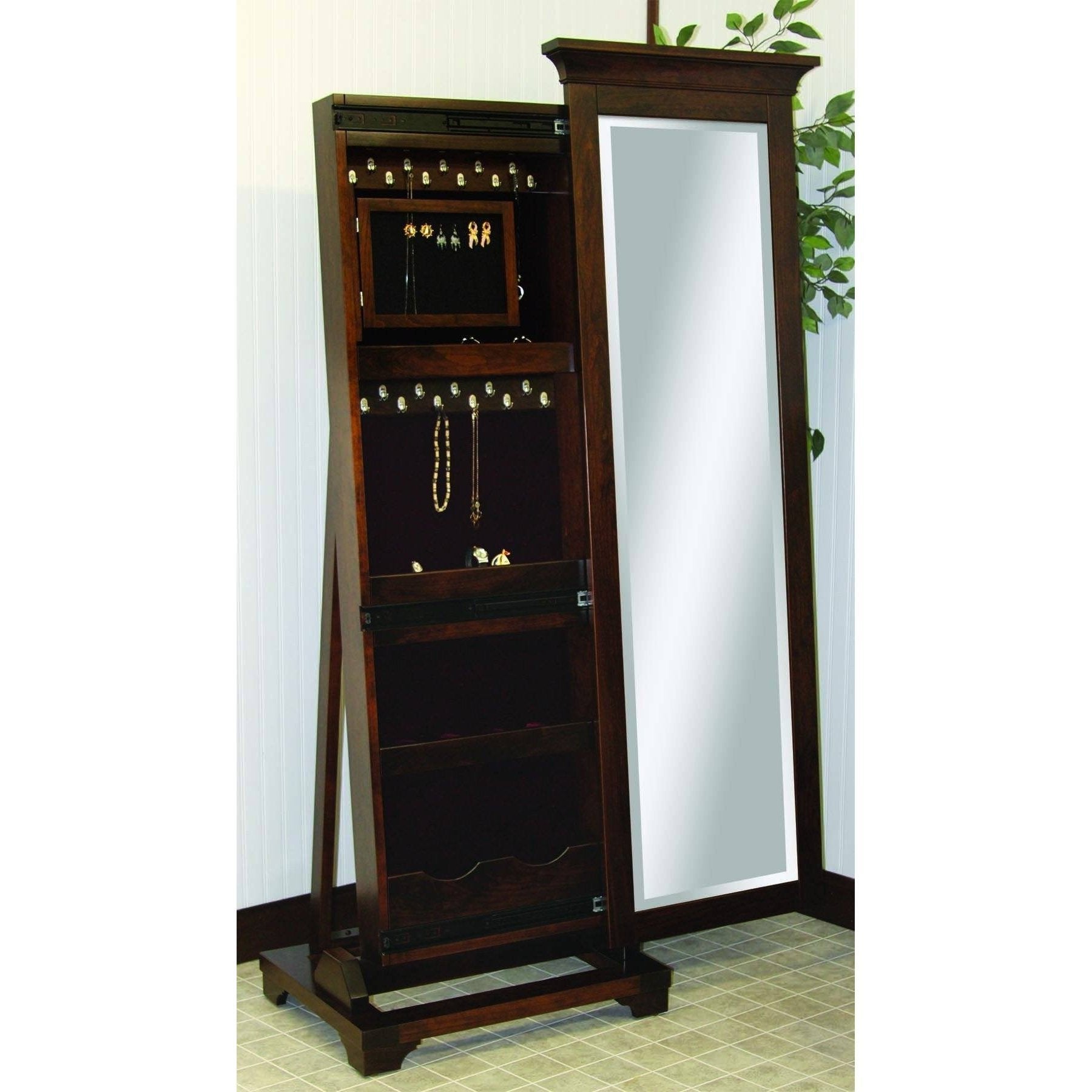 Arlington Jewelry Leaner