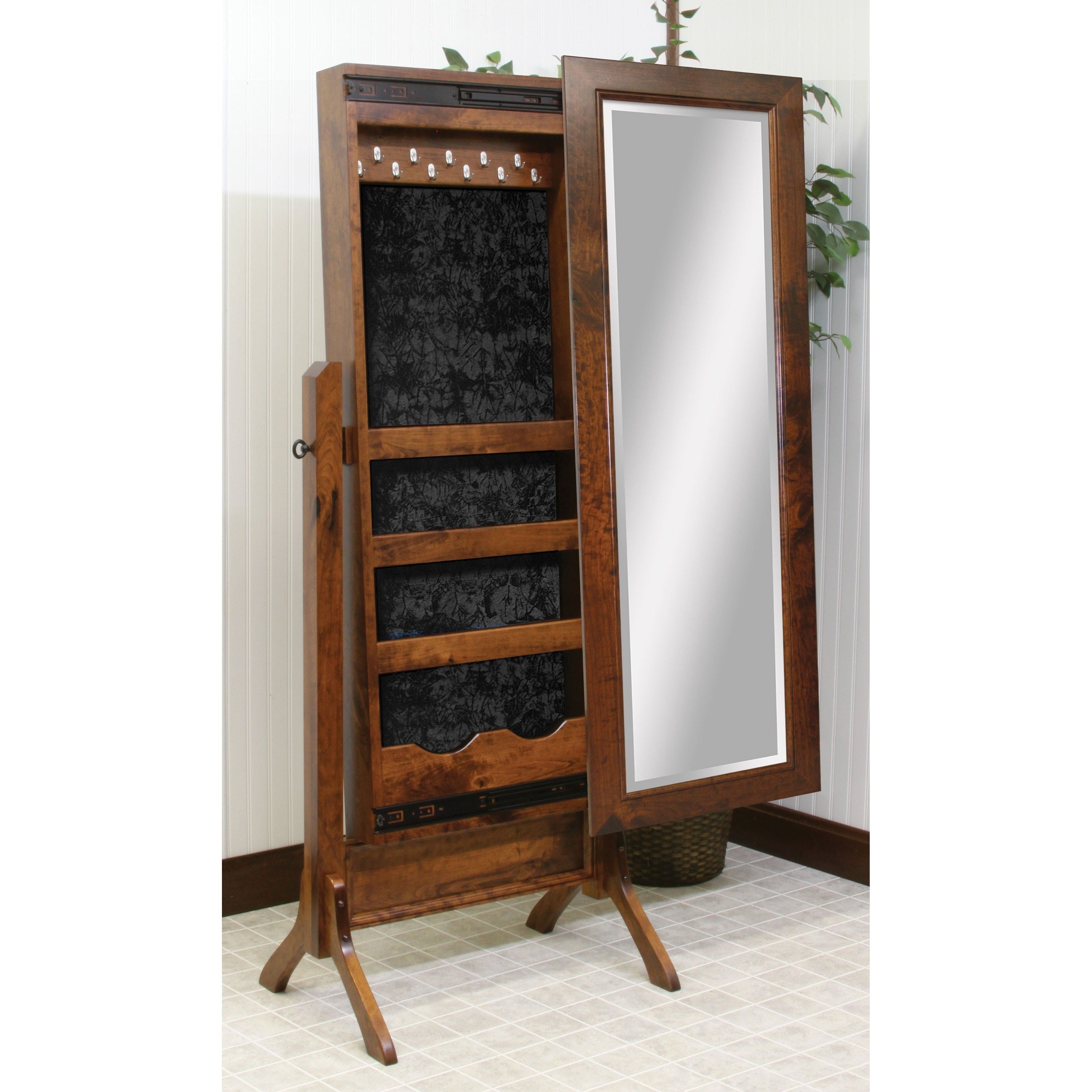 Brooklyn Shaker Jewelry Cheval