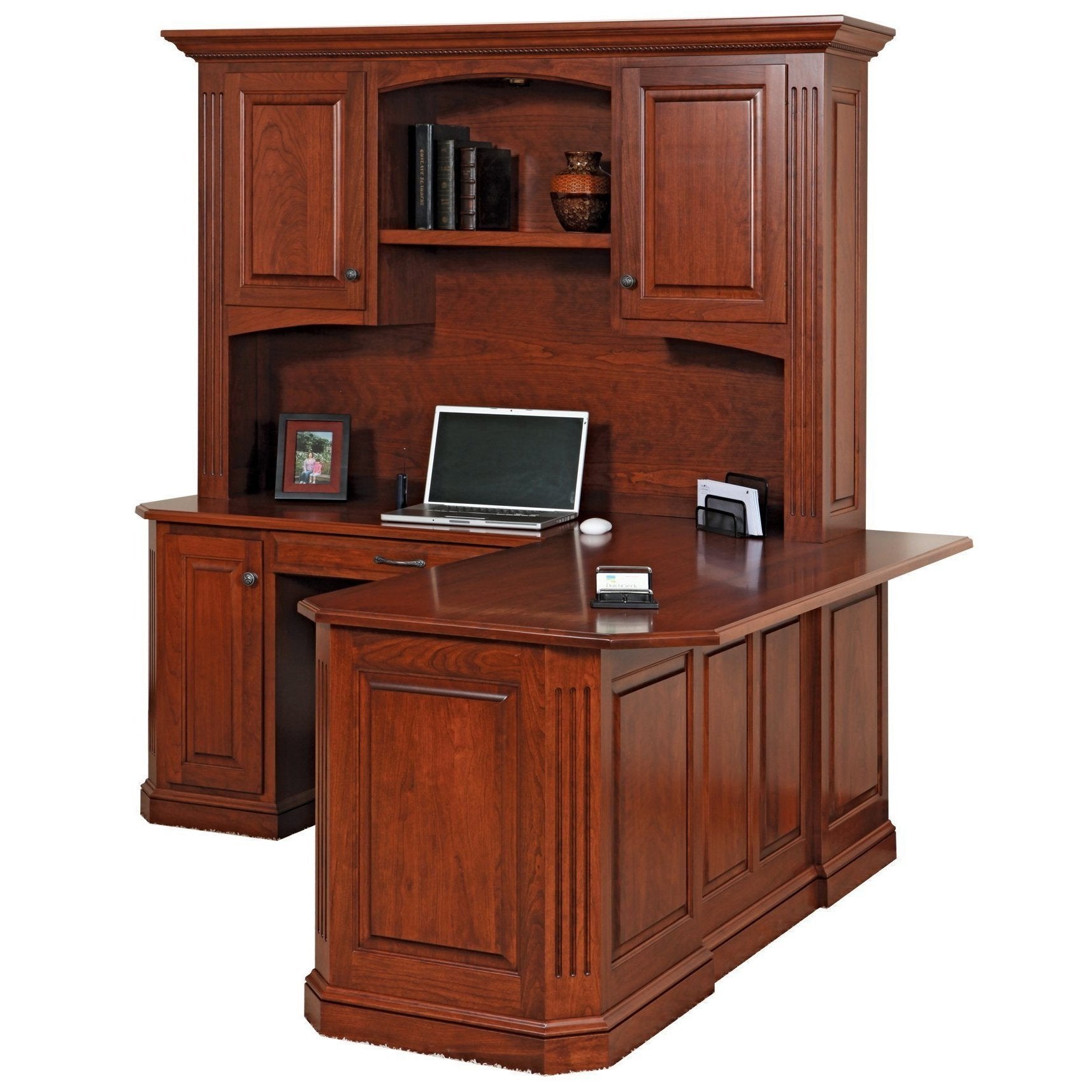 Amish Buckingham Corner Desk & Hutch