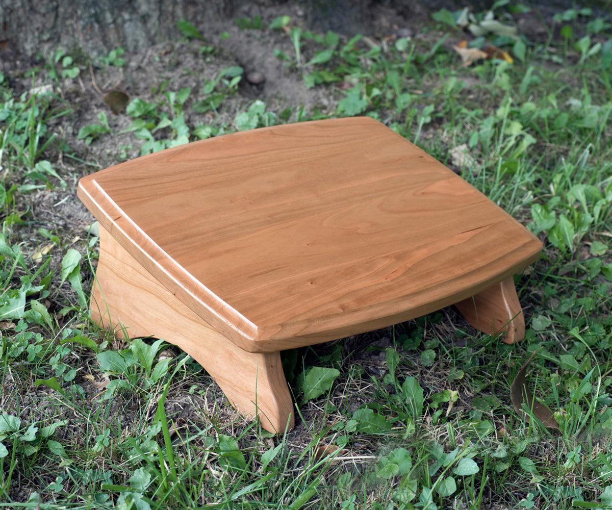 Amish Little Tod Footstool - Thumbnail 3